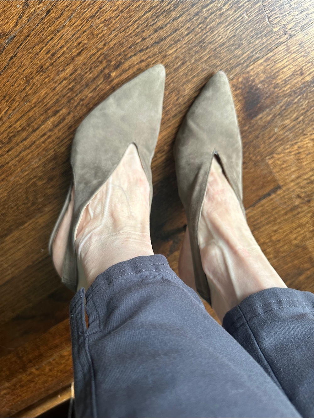Vince Camuto Gray London Fog genuine suede Pointed-Toe Slingback Heels 6-6.5
